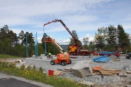 Rakennus alkaa nousta