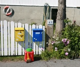 Beholder til farligt husholdningsaffald